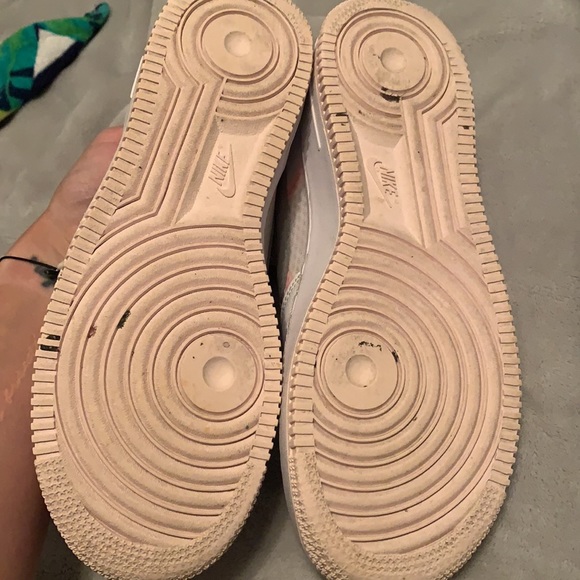 Nike Air Force 1 LV8 ❗️RARE❗️ - Picture 4 of 8